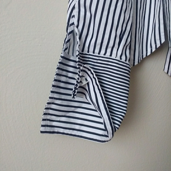 Jones New York Striped Wrap Collared Top - Picture 9 of 10